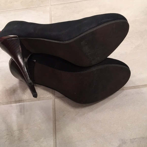 Steve Madden black suede pump - Picture 4 of 4